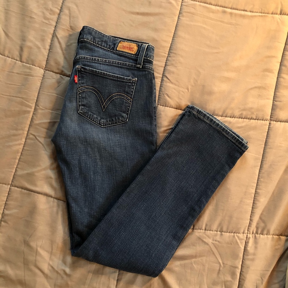 Levi jeans